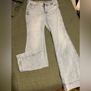 Wrangler Retro Trouser Jeans. Light wash
